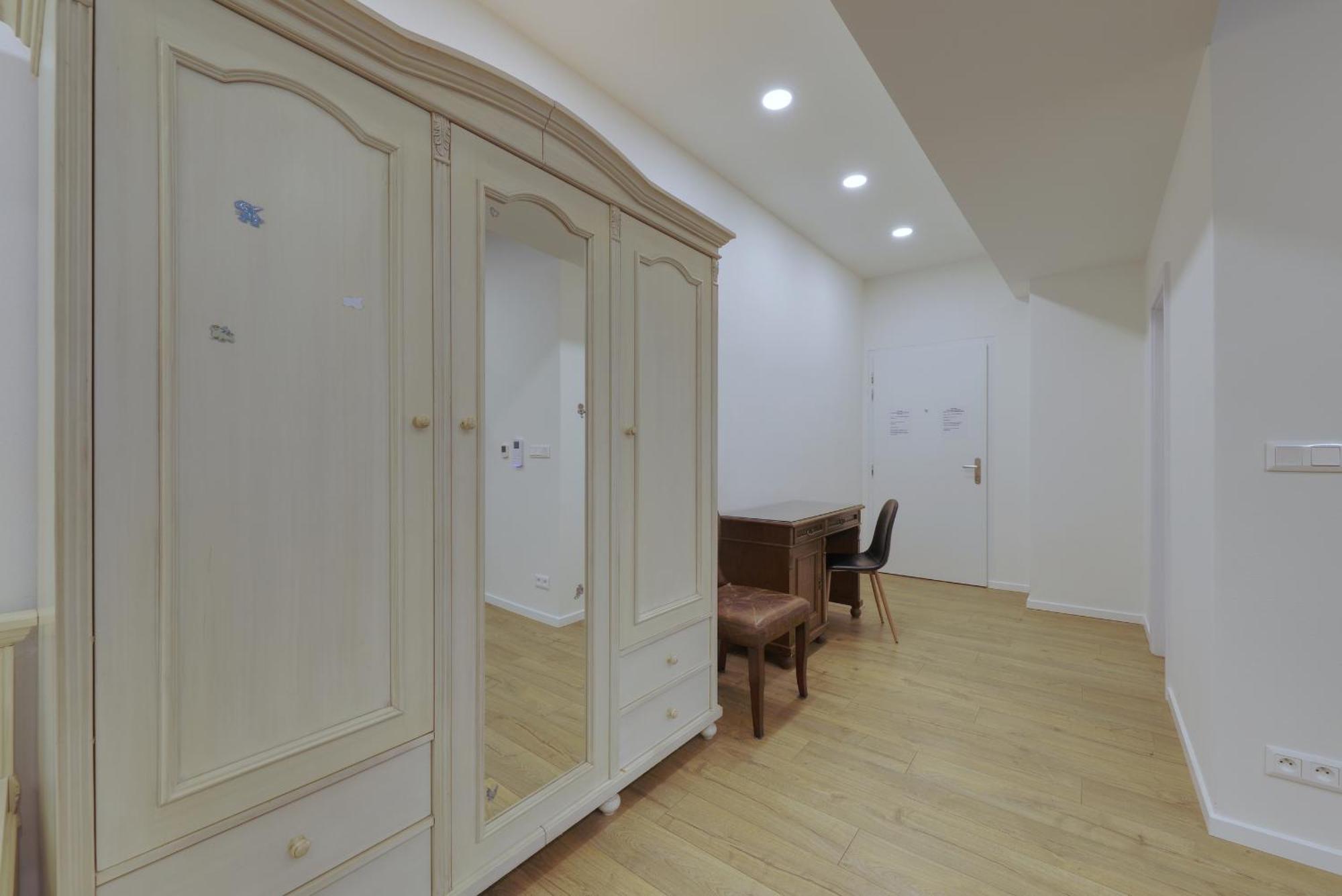 Shone Apartment Old Town 2 Bedroom ブラチスラヴァ エクステリア 写真